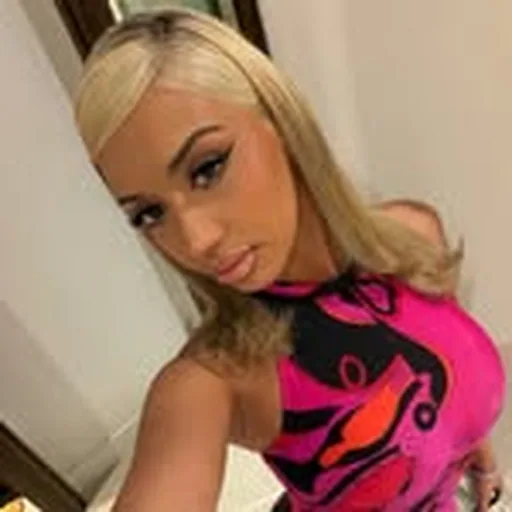 @melaniejayda profile image