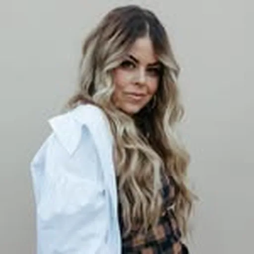 @melaniepace profile image