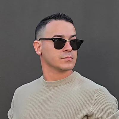 @melbrad_ profile image
