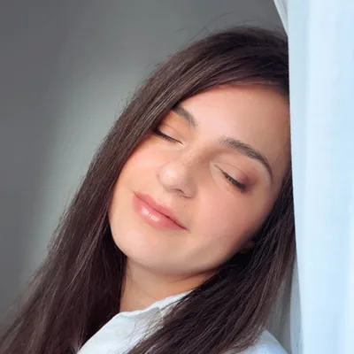 @mi_nadin_ profile image