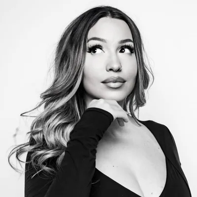@miaxmakeupartist profile image