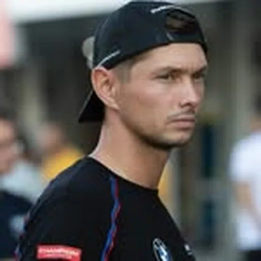 @michaelvdmark profile image