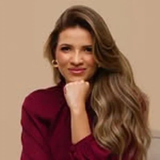 @michelegoesmakeup profile image