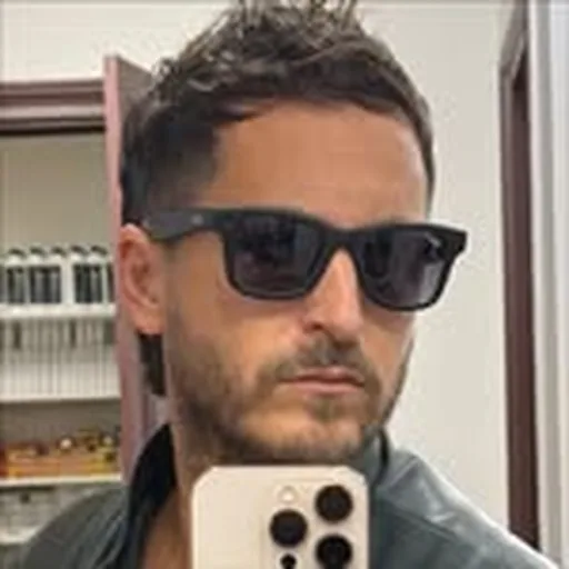 @mickaelmiro profile image