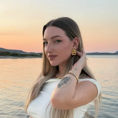@micol.lizzio profile image