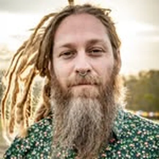 @mikelovemusic profile image