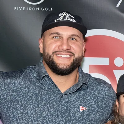 @mikey.v.beardowncuz profile image