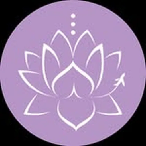 @mimiandyvestravelessentials profile image