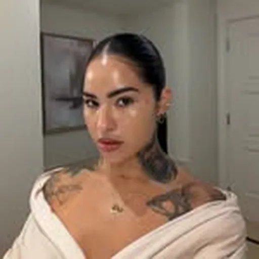 @minamoves_ profile image
