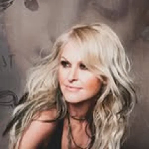 @mindiabair profile image
