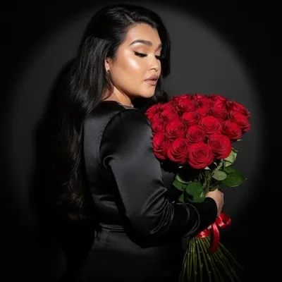 @miniyadiramakeup profile image