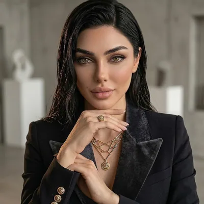 @mirvaamar profile image