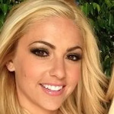 @miss_courtney_day profile image