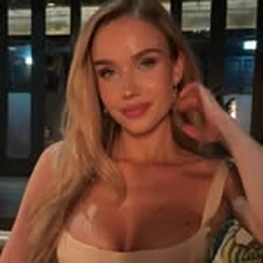 @misscolacherry profile image