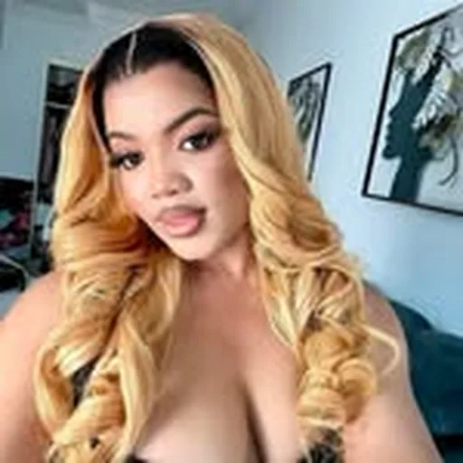@misshusei profile image