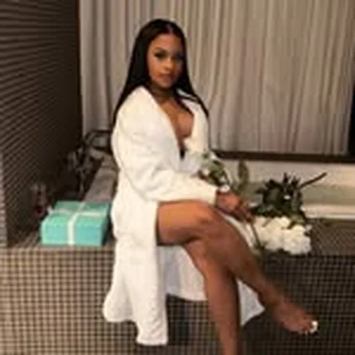 @missmonaas profile image