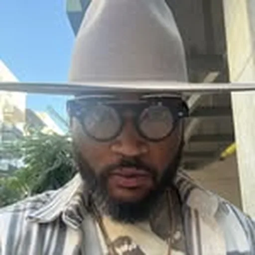 @mister_sampson profile image