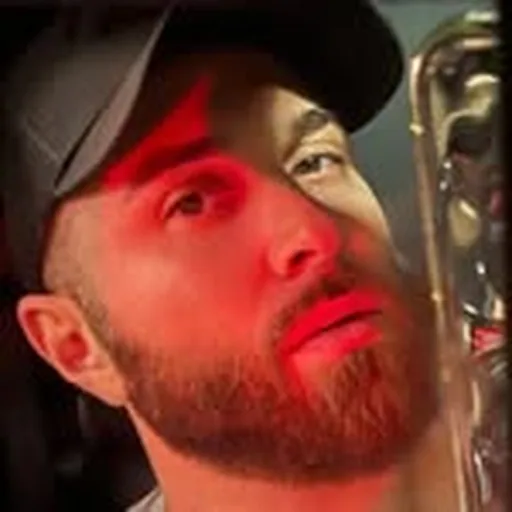 @mitrimakeup profile image