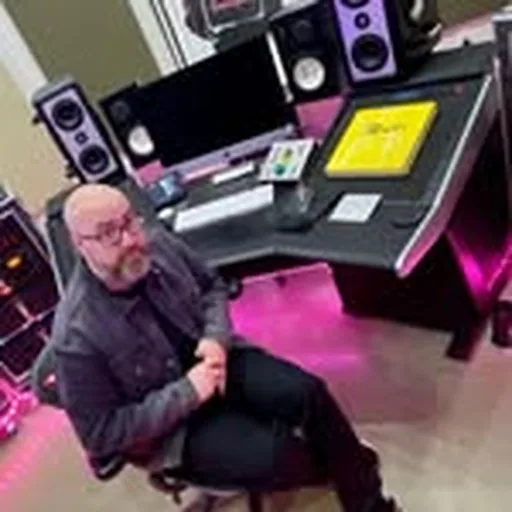 @mixedbymiles profile image