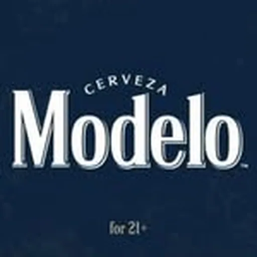 @modelousa profile image