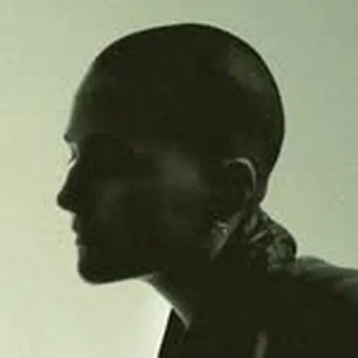@molo_._ profile image