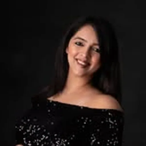 @momcomindia profile image
