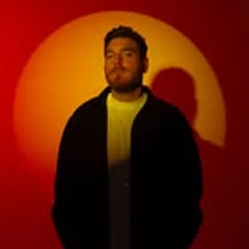 @momodamusic profile image