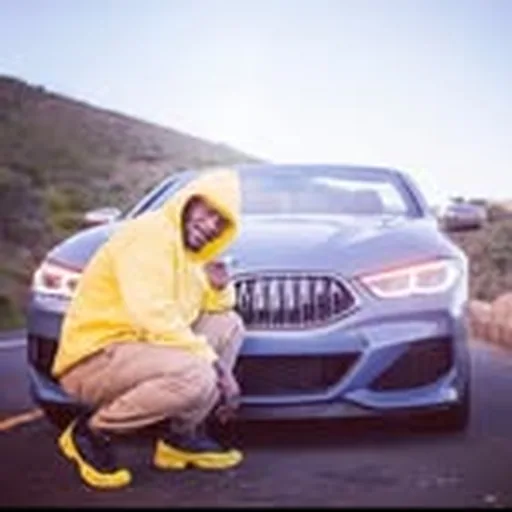 @moneymooree profile image