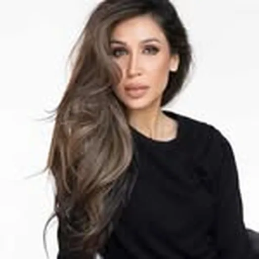 @monicakalra profile image