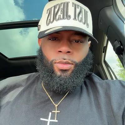 @morelifewithlavish profile image