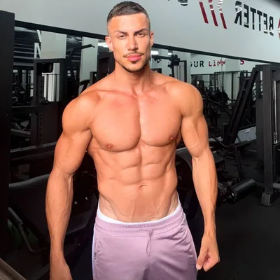 @moui.fit profile image