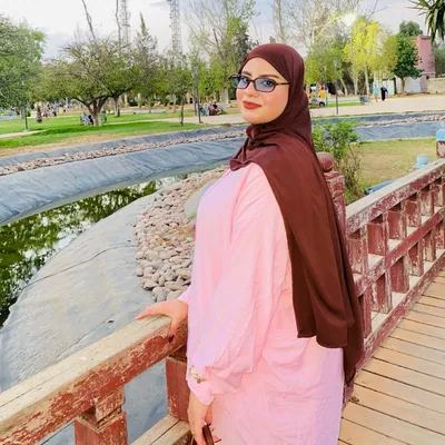 @mounafaridi profile image