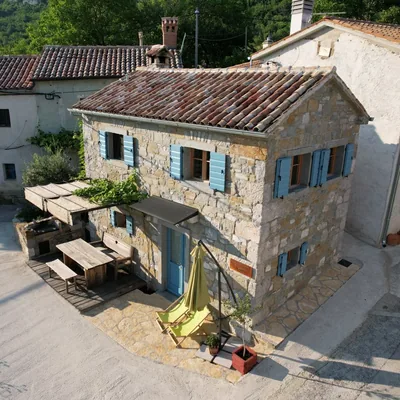 @mountainlodgeistria profile image