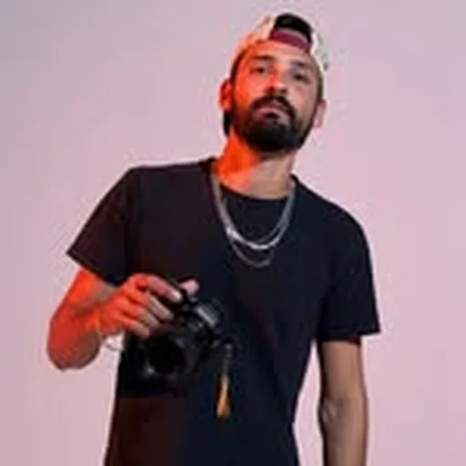 @mr.jhennessy profile image