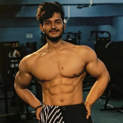 @mr_yash__tripathi profile image