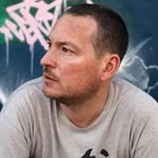 @mrcenzone profile image