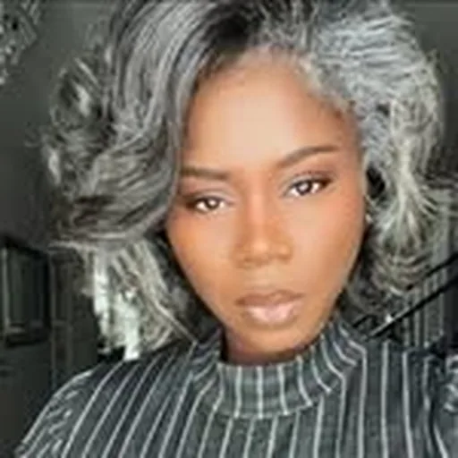 @mssilverqueen_ profile image