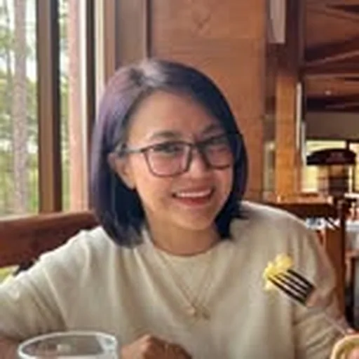 @msvansoyosa profile image