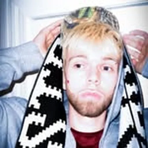 @mu_lean profile image