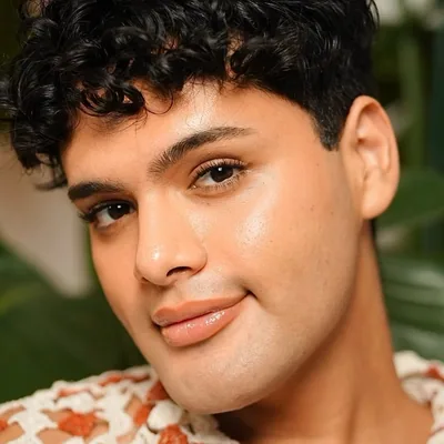 @mualesandro profile image