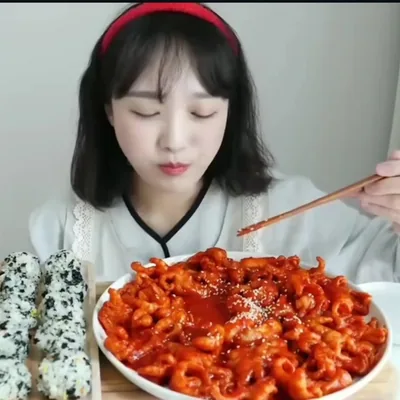 @mukbang.foodieeeee profile image