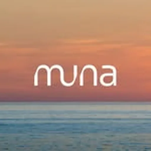 @muna.case profile image