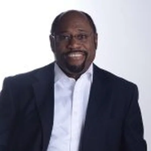 @mylesmunroe profile image