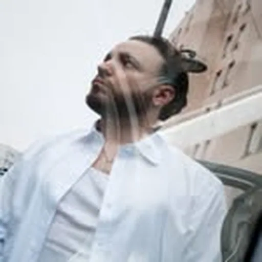 @mythsyzer profile image
