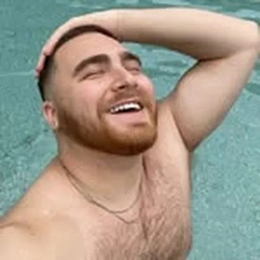 @n3onsclipped profile image