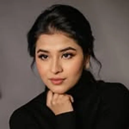 @nailsbymaheensahibzada profile image