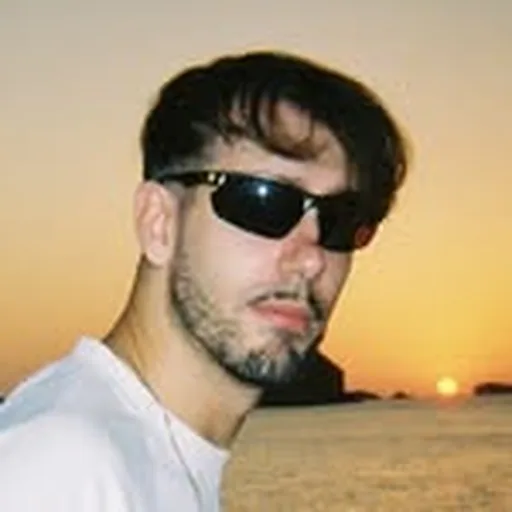 @naistikk profile image