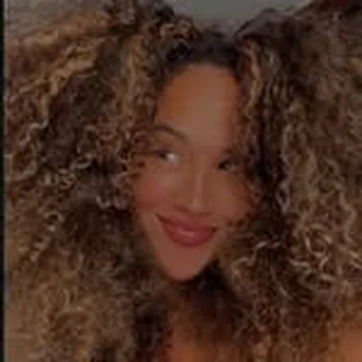 @nala.revlon profile image