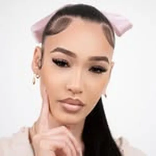 @naliapaige profile image