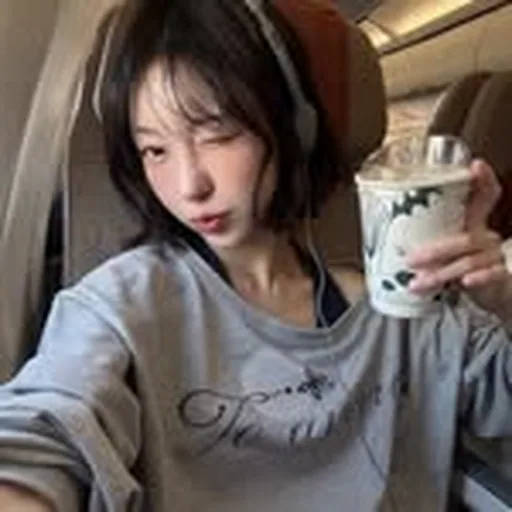 @name_jieun profile image